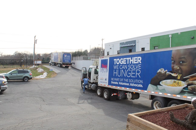 Christmas comes early for Habitat Forsyth families